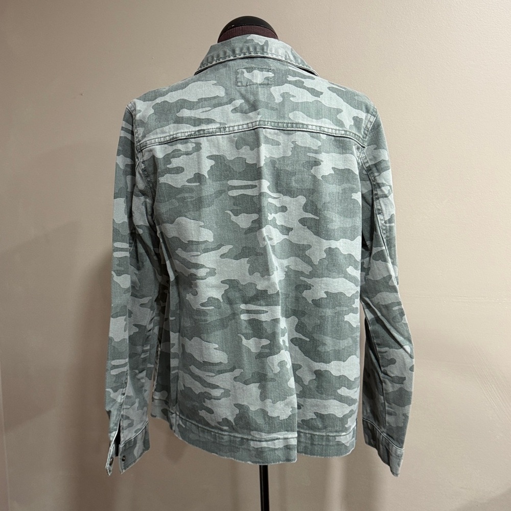 Universal Thread size small like new jacket camo - Picture 2 of 9